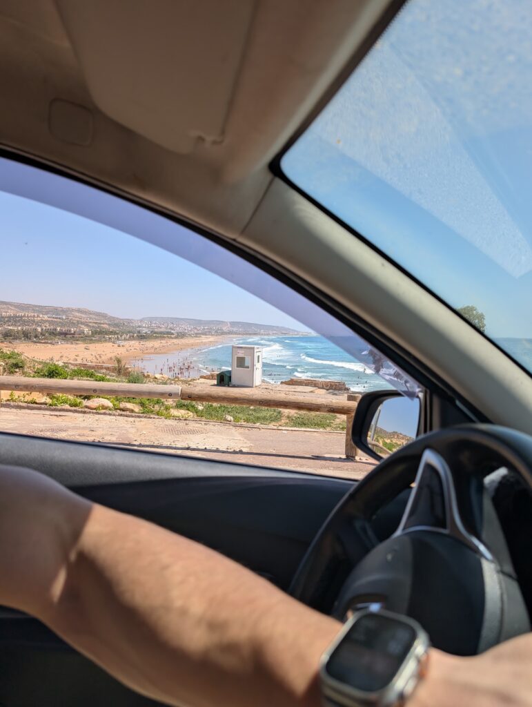 How to get from Agadir Airport to Tamraght: Taxi, Bus and Transfer options - 2026 update 1 Private aiport transfer from Agadir Airport to Tamraght, view on the ocean